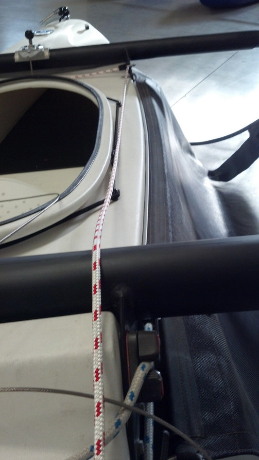 Center hand Steering WindRiderInternational 